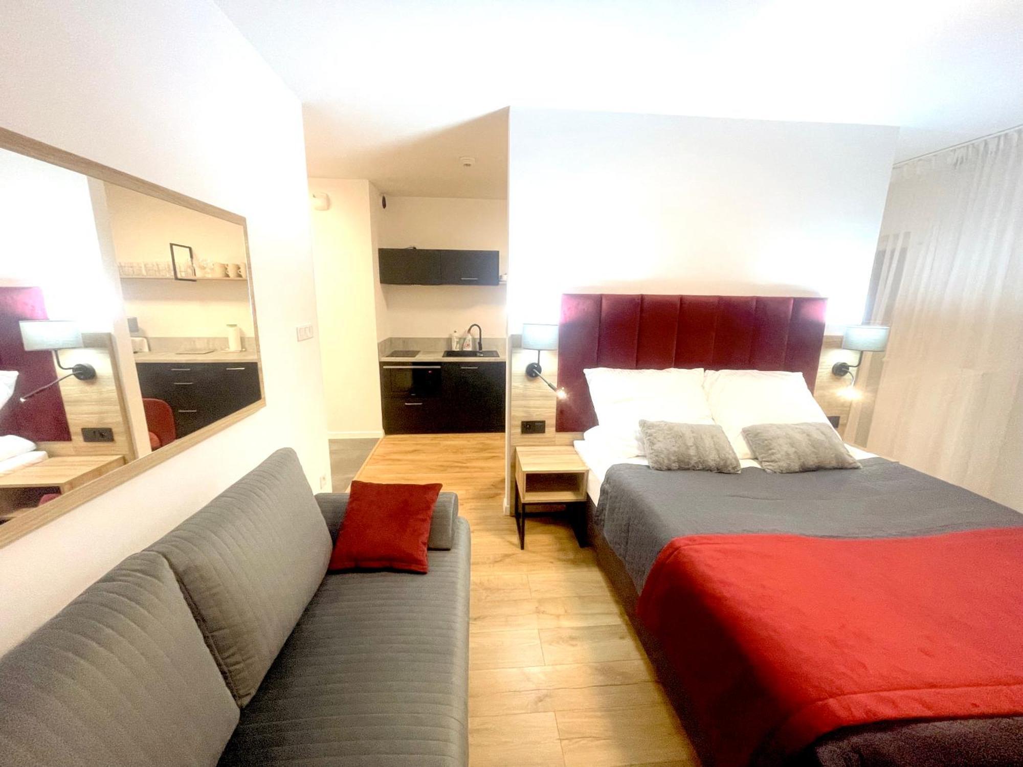 Apartment Premium Atal City Square-Free Parking Space In The Garage Вроцлав Экстерьер фото