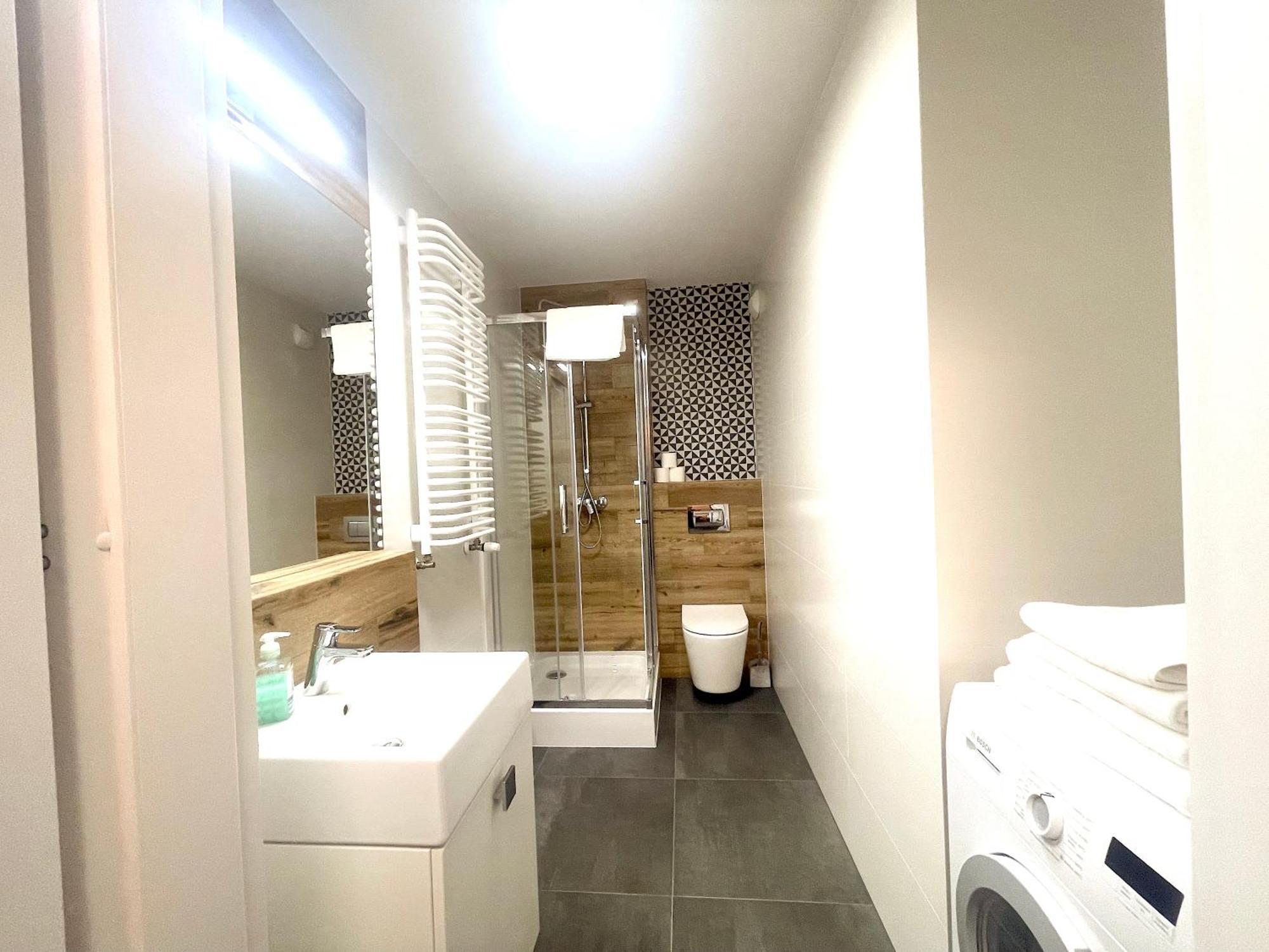 Apartment Premium Atal City Square-Free Parking Space In The Garage Вроцлав Экстерьер фото